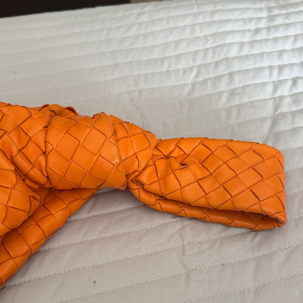 Bottega Veneta Intrecciato Twist Bag - Orange Handle Bags ... - Picture 4 of 14